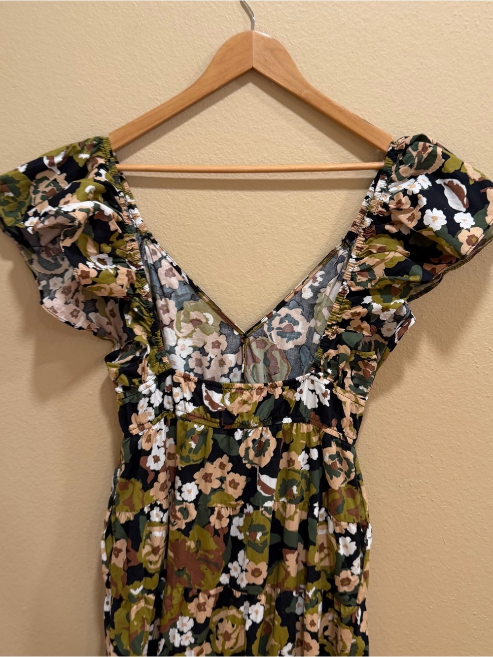 Anthropologie Moon River V-Neck Shirred Midi Dress Large - Picture 9 of 13